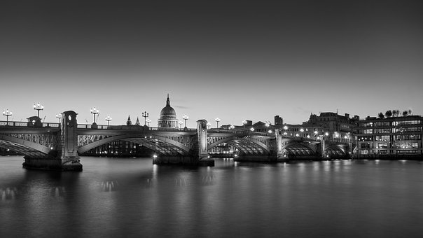 Wandsworth Bridge, Thames, Natt, By