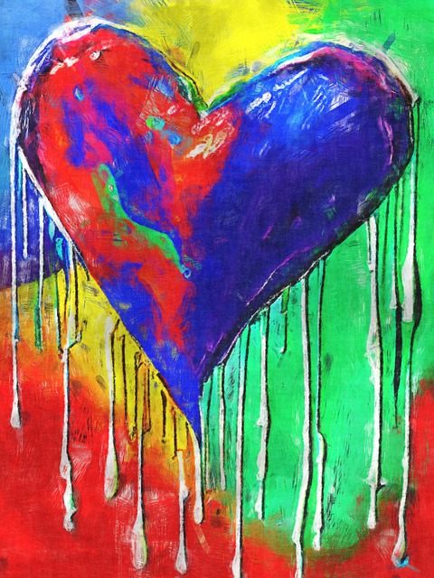Free heart painted heart dripping paint illustration