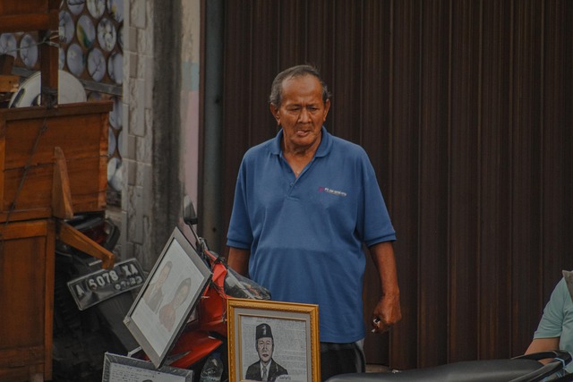 Free Indonesia People photo and picture