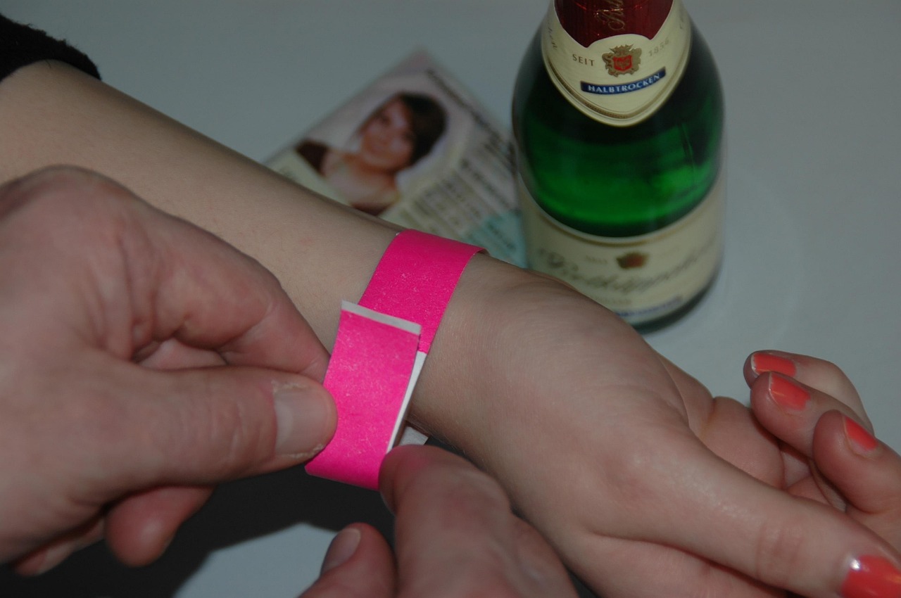 Youth Protection Ribbon Control - Free photo on Pixabay - Pixabay