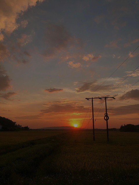 Puesta De Sol, Campo, Sol, Paisaje, País