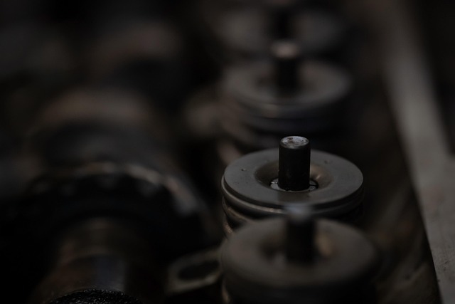 Free Valve Cylinder Head photo and picture