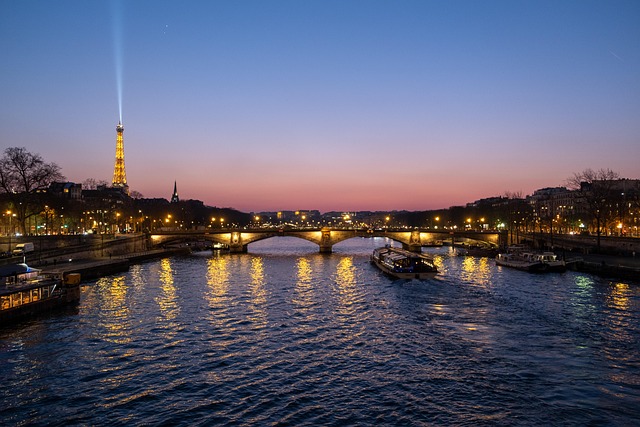 Free Boat Bridge photo and picture