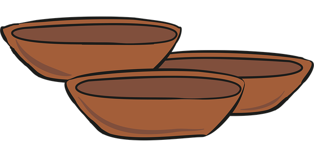 Free bowls plates ceramic vector