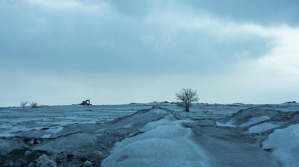 Sort Sne, Vinter, Forår, Smelter, Sne