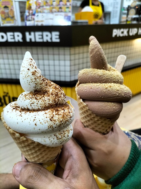 Eis, Eiscreme, Cafe, Schokolade, Vanille