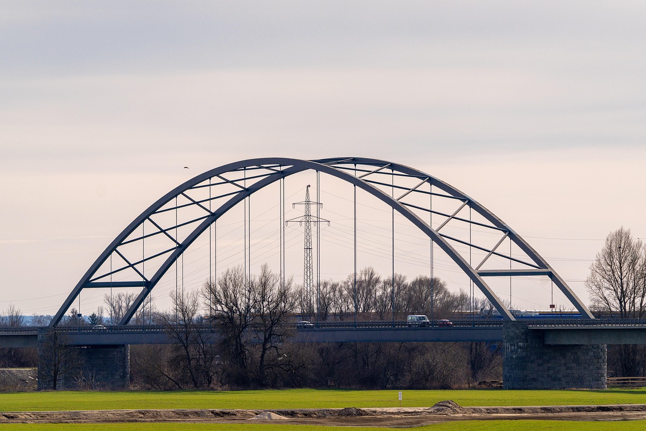 Puente Tráfico Hierba - Foto gratis en Pixabay - Pixabay