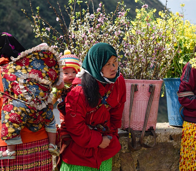Free Baby Ha Giang photo and picture