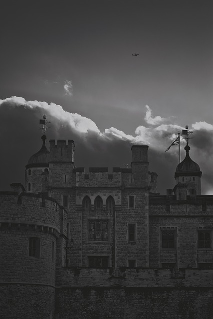 Free London Tower Of London photo and picture