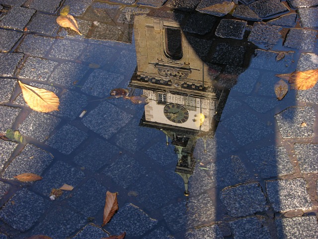 Free Reflection Architecture photo and picture