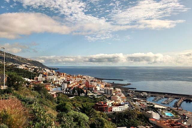 Free Town Sea photo and picture