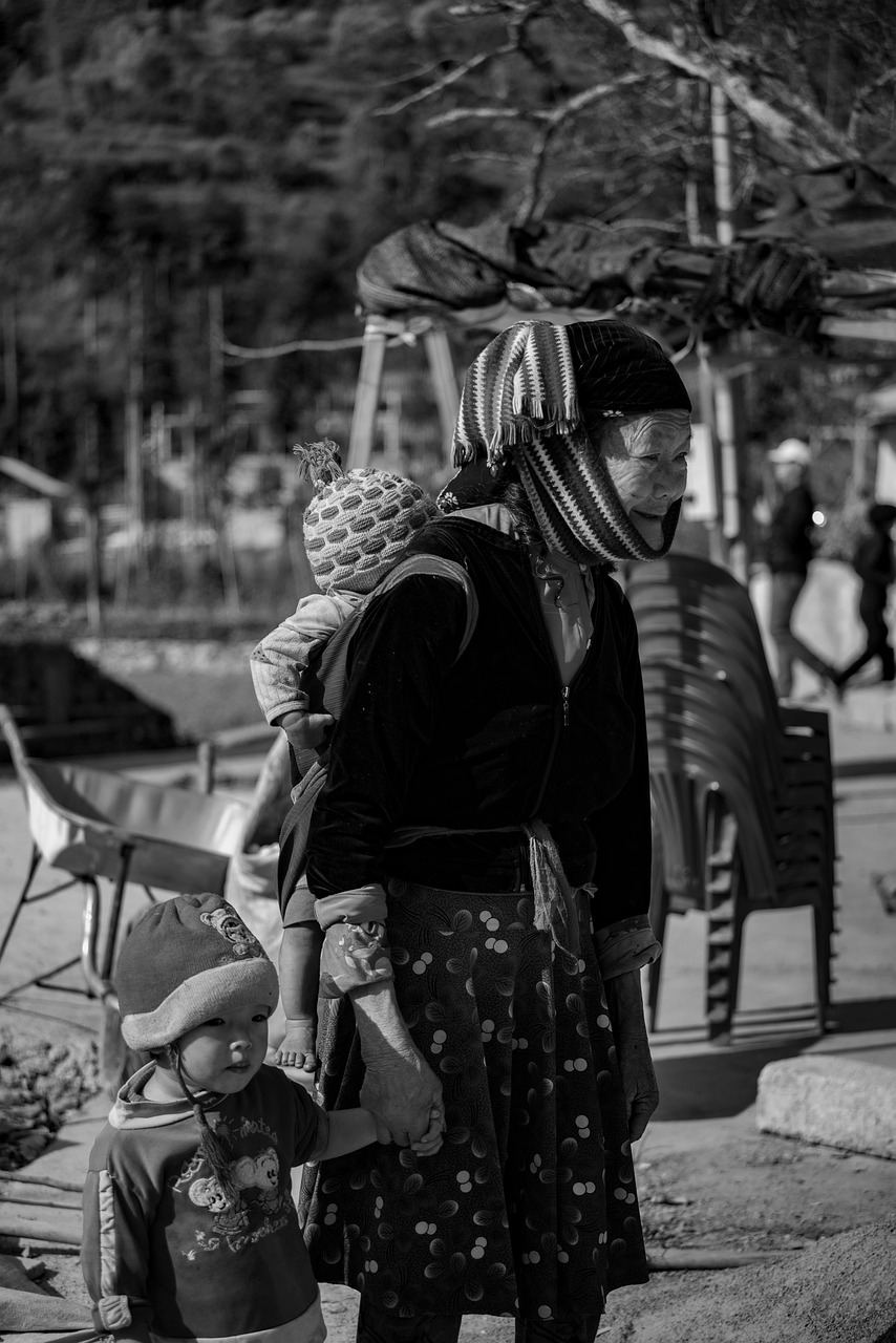 Grandma granddaughter ethnic black free photo on pixabay