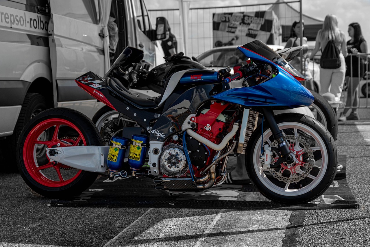 Verwunderlich Motorrad Als Fahrrad Fotos