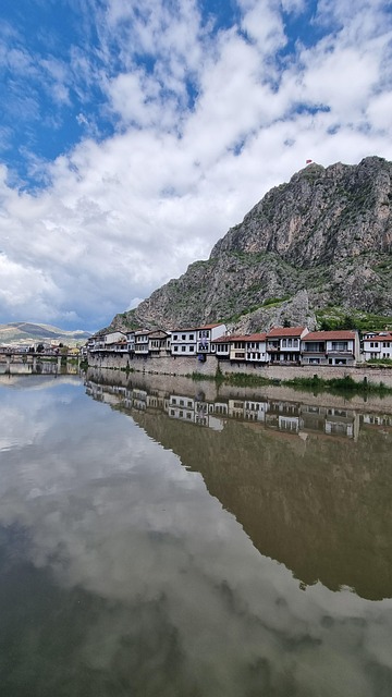 Free Amasya Waterfront Houses photo and picture