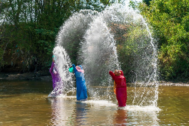 Free Fountain Splash photo and picture