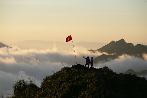 Berg, Wolken, Flagge, Reisen, Frühling