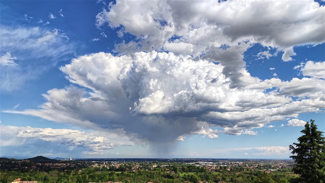 Cumulonimbus Thunderstorm Clouds - Free photo on Pixabay