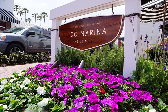 Lido Marina, Pláž Newport, Kalifornie