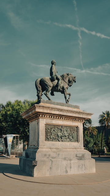 Statue, Monument, By, Barcelona, Turisme