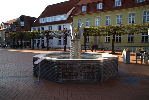 Barther Brunnen, Wasserspiel