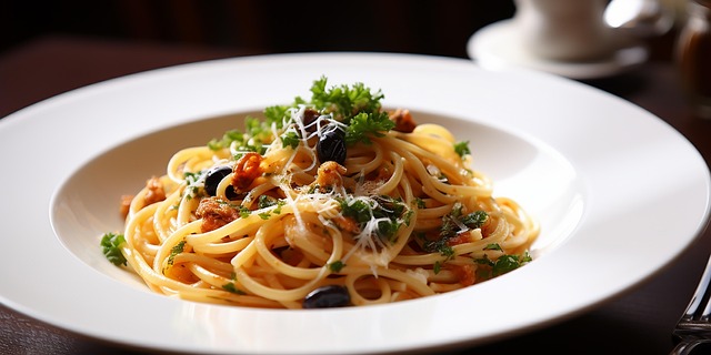 Free pasta spaghetti dish illustration
