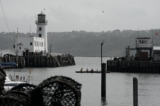 Free Lighthouse Sea photo and picture