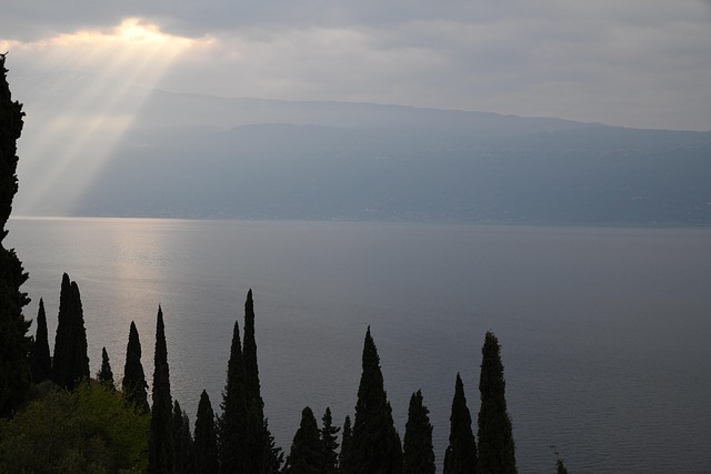 Soloppgang, Italia, Garda