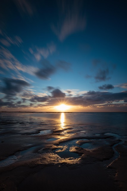 Free Lake Beach photo and picture