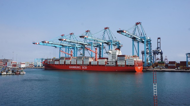 Free Ships Port photo and picture