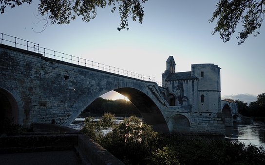 Pont D'Avignon, Avignon, Rhone