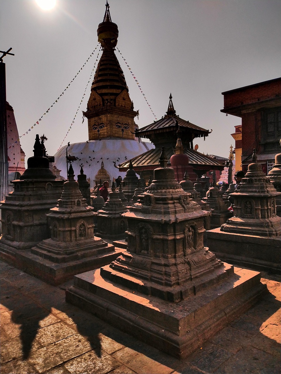 Chinesischer Buddhismus Tempel-Turm Aus Messing – 18 Cm Dekofigur Zum Sammeln & Verschenken