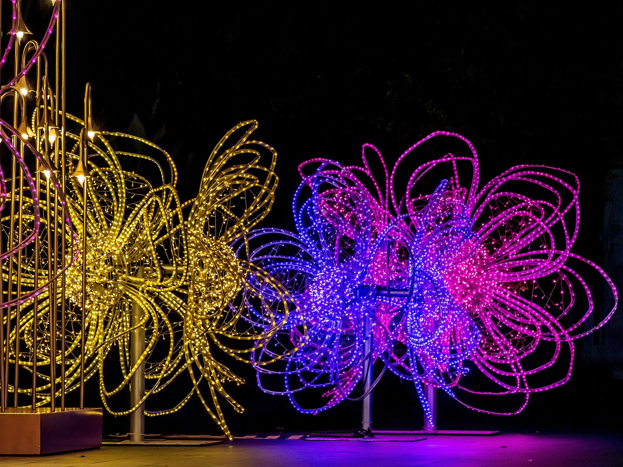 Lights - free online jigsaw puzzle photo