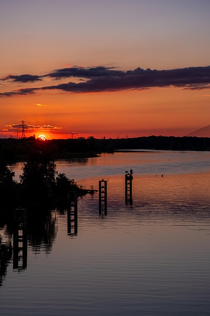 Free West The Sun photo and picture