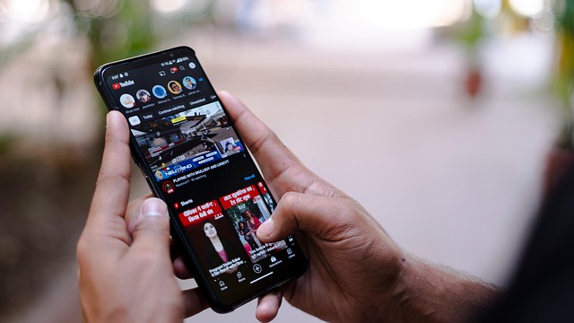 Free Smartphone Youtube photo and picture