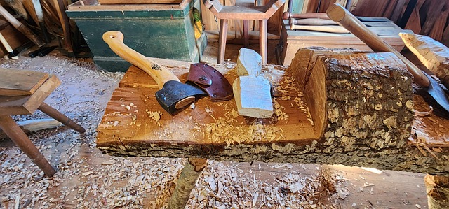 Free Axe Carpentry photo and picture