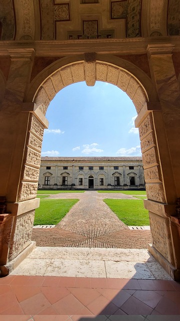 Free Monumenti Italia photo and picture