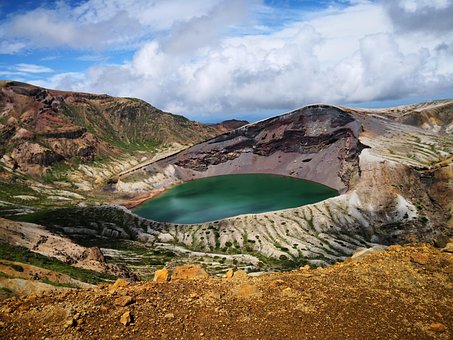 Free Mt Zao Caldera Lake photo and picture