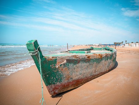 Free Boat Boarding photo and picture