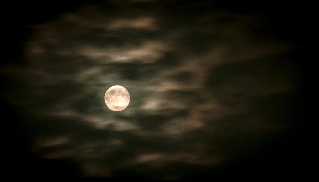 Maan nacht lucht de gratis foto op pixabay pixabay