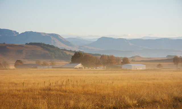 Hazy, Granja, Campo, Paisaje, Montañas