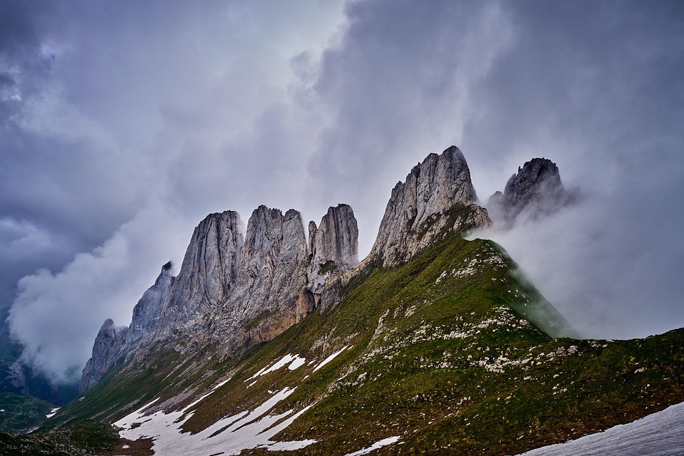 Essential Tips for Living in Swiss Student Accommodation