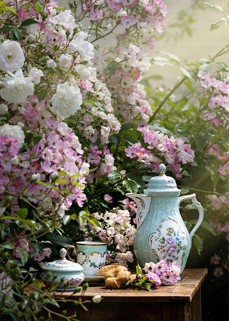 Free Flowers Tea Set photo and picture