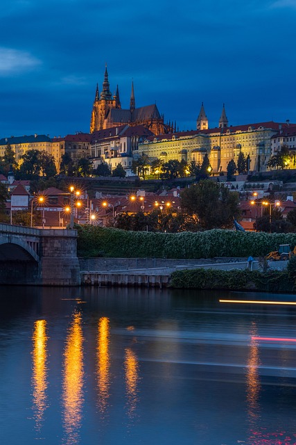 Catedral, Parede Antiga, Noite