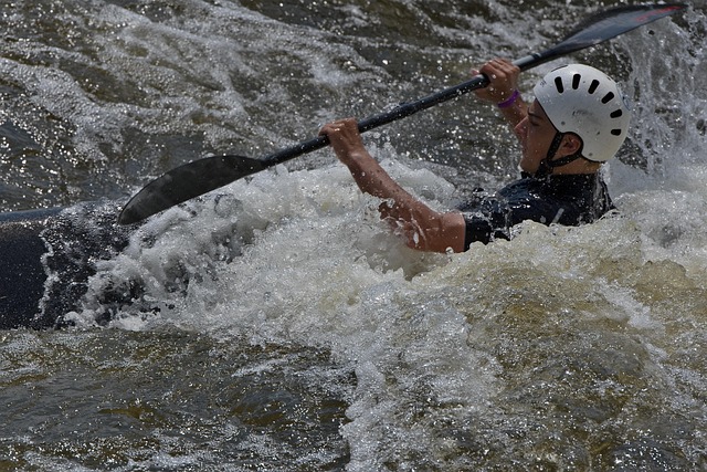 Free Kayak Slalom photo and picture