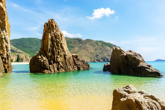 Free Coastline Sea photo and picture