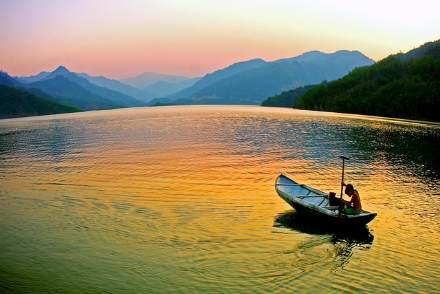 Barco, Lago, Rio, Montanha, Céu
