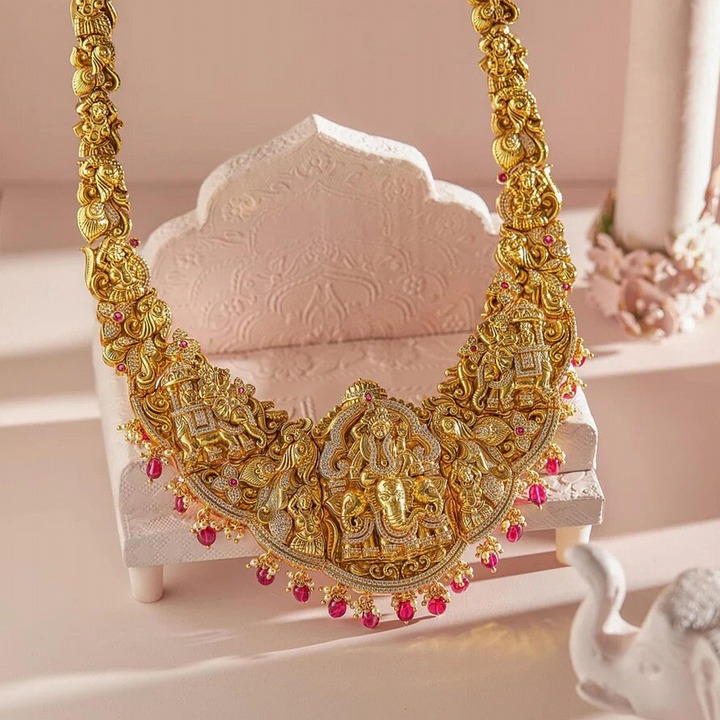 Traditional Multicolor Beaded Temple Necklace Set with Antique Floral Pendant