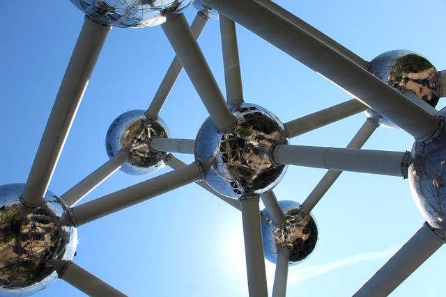 Atomium, Brussel, België, Architectuur