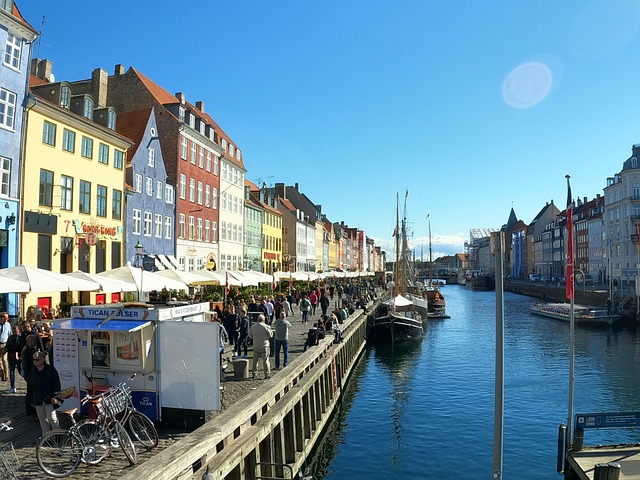 Free Copenhagen Nyhaven photo and picture