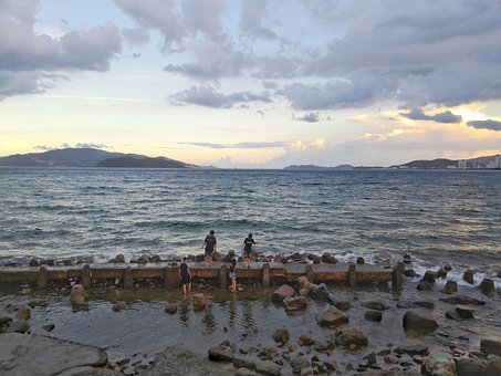 Free Sea Rock photo and picture